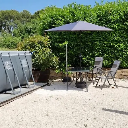 Karoca Apartman Póla